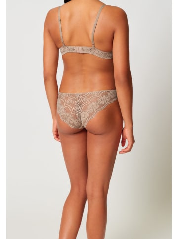 Skiny Slip in Beige