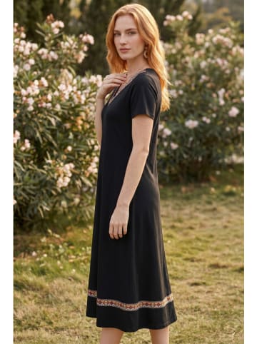 SOULSHAE Kleid in Schwarz