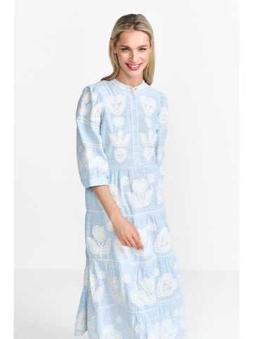 Rich & Royal Kleid in Hellblau