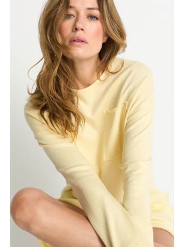 Rich & Royal Sweatshirt in Gelb