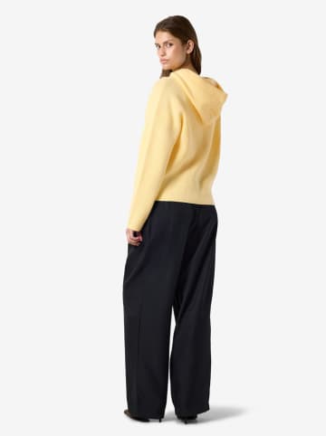 Noisy may Hoodie in Gelb