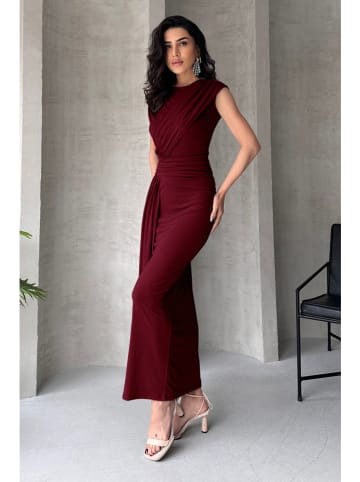 trendyol Kleid in Bordeaux