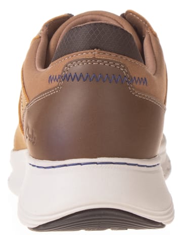 Clarks Skórzane sneakersy "Motion Trek" w kolorze jasnobrązowym