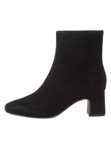 Clarks Skórzane botki "Fernie" w kolorze czarnym
