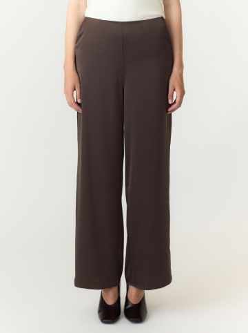 YAS Hose in Braun