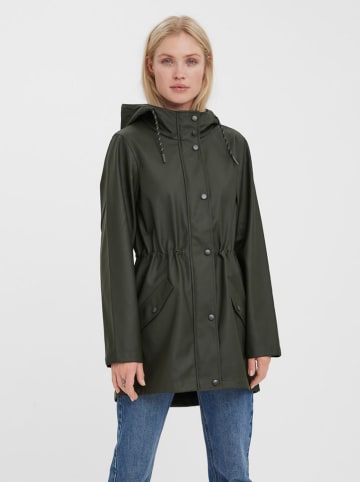 Vero Moda Płaszcz przeciwdeszczowy w kolorze ciemnozielonym