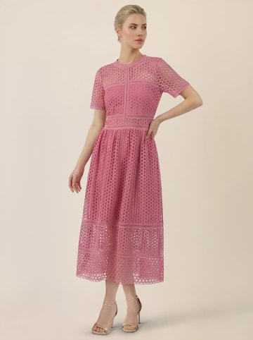 APART Kleid in Rosa