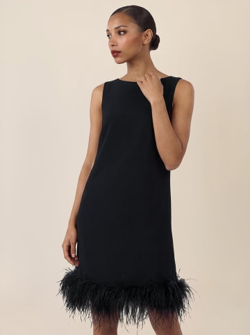 APART Kleid in Schwarz