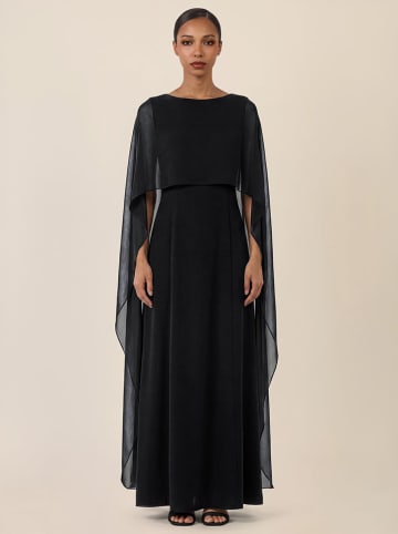 APART Kleid in Schwarz