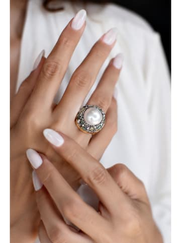 Pierres delicates Vergold. Ring mit Edelsteinen