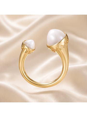 Vergulde ring met edelstenen