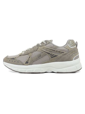 GAP Sneakers in Grau