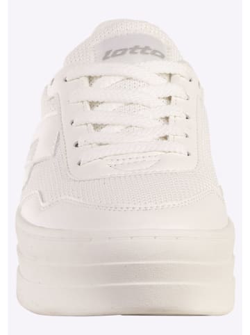 Lotto Sneakers in Creme