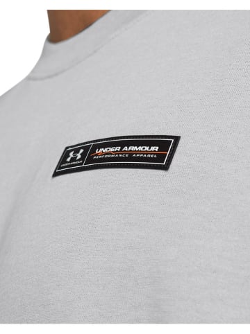Under Armour Shirt in Grau