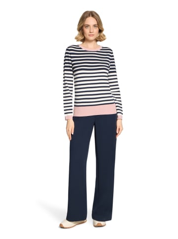 Betty Barclay Trui wit/donkerblauw