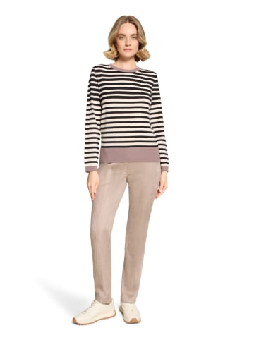 Betty Barclay Sweter w kolorze czarno-kremowym