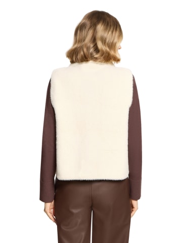 Betty Barclay Weste in Creme