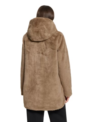 Betty Barclay Teddyjacke in Hellbraun