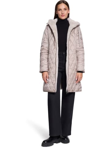 Betty Barclay Wendemantel in Beige