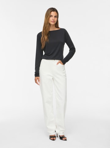 Vila Longsleeve in Schwarz