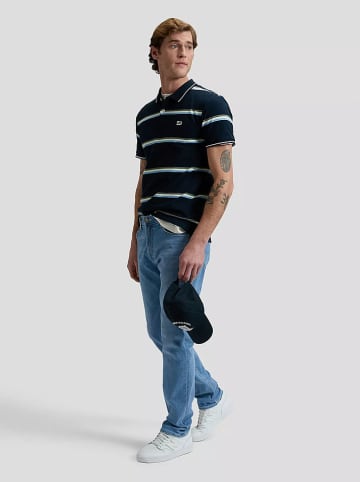 Wrangler Dżinsy - Regular fit - w kolorze niebieskim