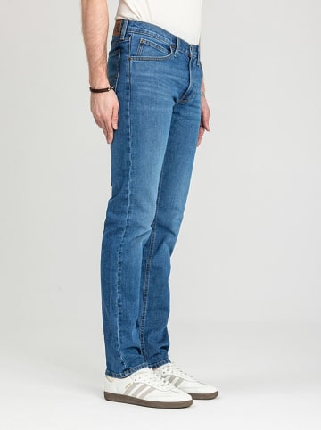 Wrangler Dżinsy - Regular fit - w kolorze niebieskim