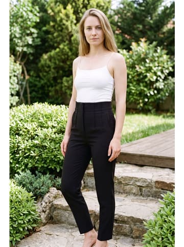 SOULSHAE Hose in Schwarz