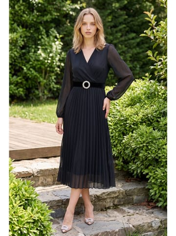 SOULSHAE Kleid in Schwarz