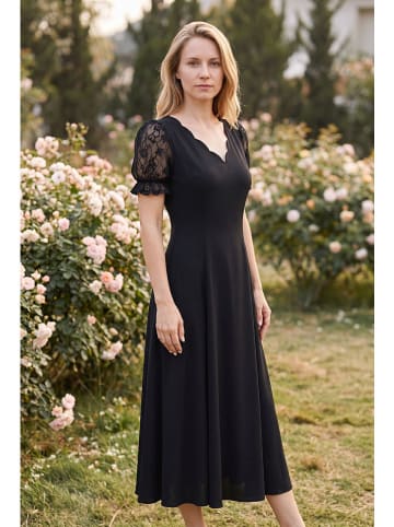 SOULSHAE Kleid in Schwarz