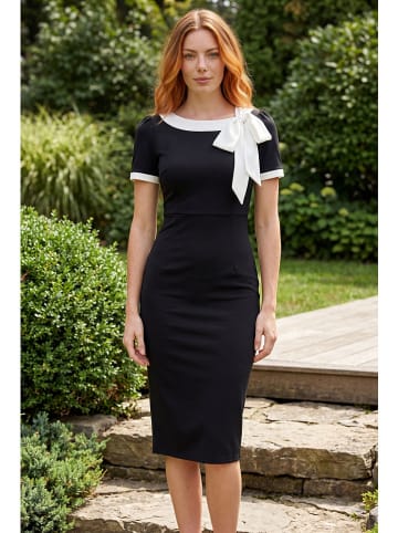 Kleid in Schwarz