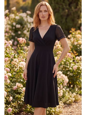 Kleid in Schwarz