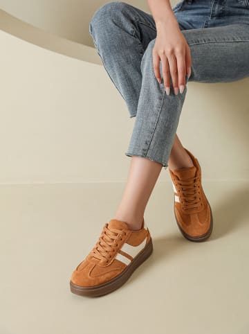 Sixth Sens Sneakers in Camel