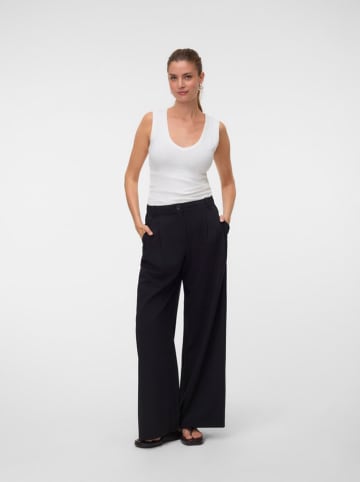 Vero Moda Marlenehose in Schwarz