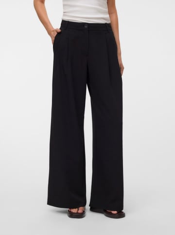 Vero Moda Marlenehose in Schwarz