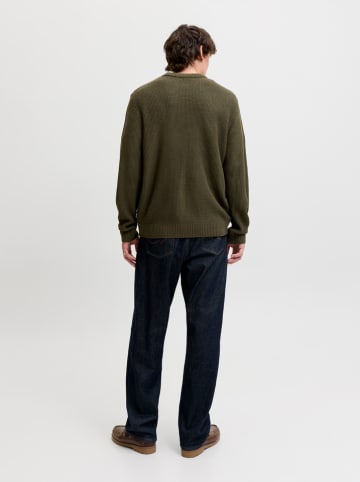 Sweter w kolorze oliwkowym