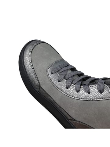 avance shoes Buty barefoot w kolorze szarym