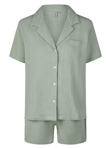 by Louise Pyjama in Grün