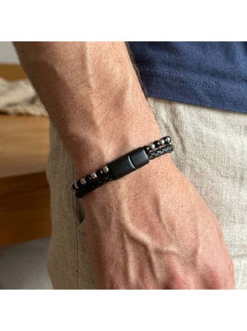 Nakkash Leren armband zwart