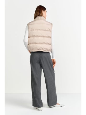 Rich & Royal Doorgestikte bodywarmer beige