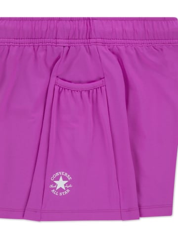 Converse Shorts in Pink