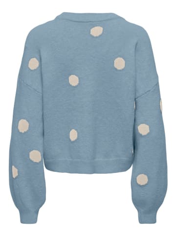 Pullover in Hellblau