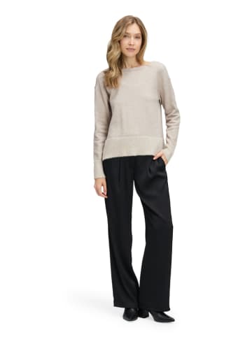 Betty Barclay Sweter w kolorze beżowym