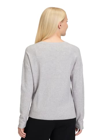 BETTY & CO Pullover in Grau