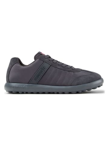 Sneakers grijs