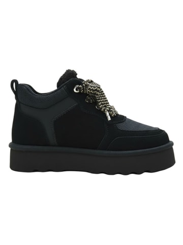 s.Oliver Leder-Boots in Schwarz