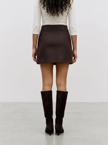 Vero Moda Spódnica w kolorze ciemnobrązowym