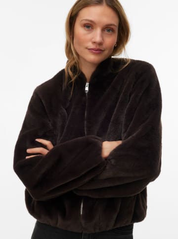 Vero Moda Teddyjacke in Duneklbraun