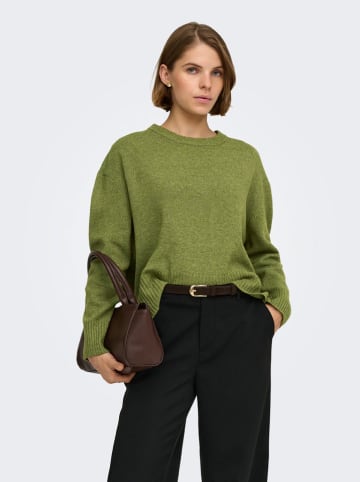 Pullover in Oliv