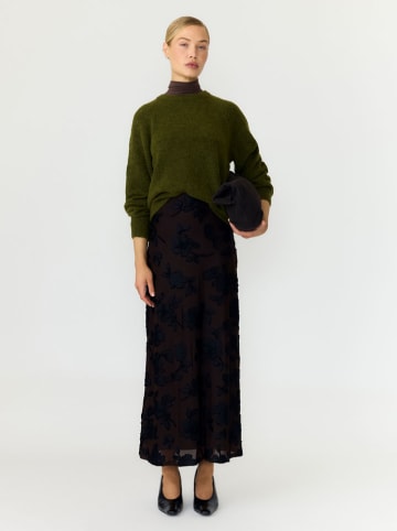 YAS Sweter w kolorze ciemnozielonym