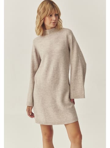 Gebreide jurk beige